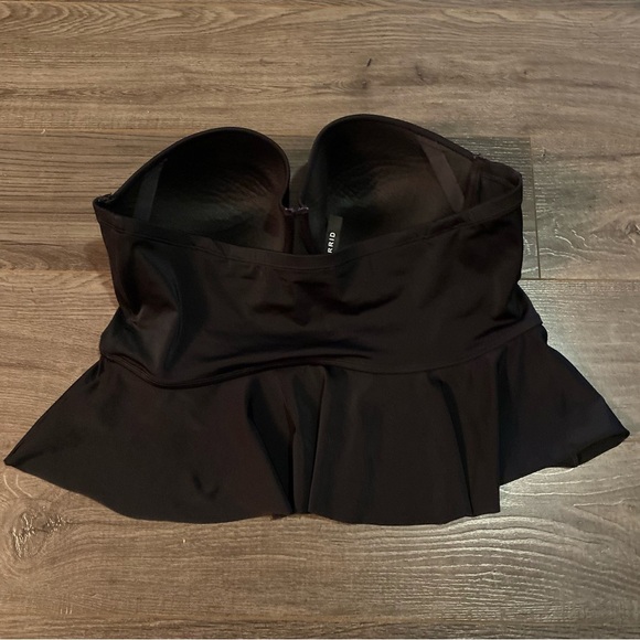 Torrid under wire peplum tankini swim suit size 1 - Picture 3 of 11